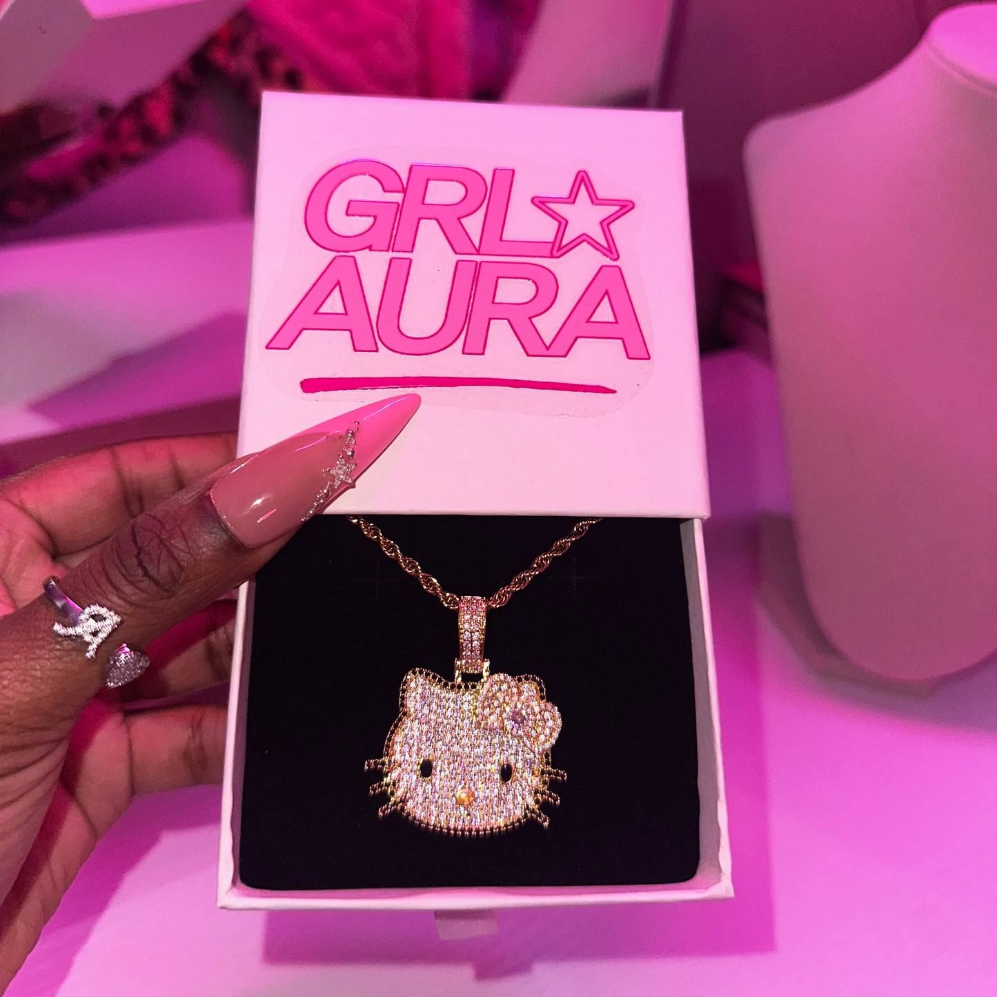 HK Sparkly Necklace