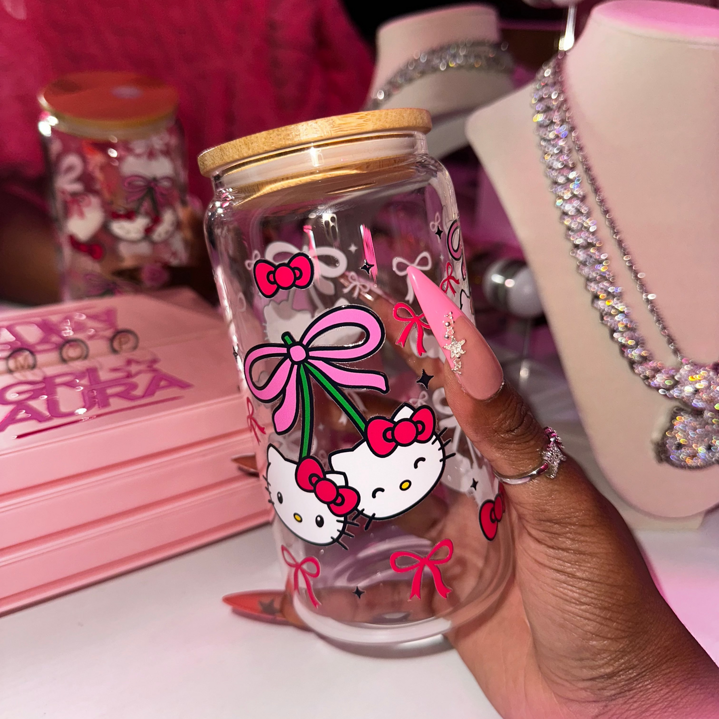 Pretty Bow HK 16oz Glass Cup
